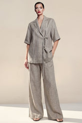 2-Piece Notched Lapel Grey Short Sleeve Women Suits