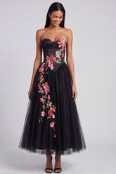 A-Line Black Sweetheart Tulle Floral Long Formal Dress