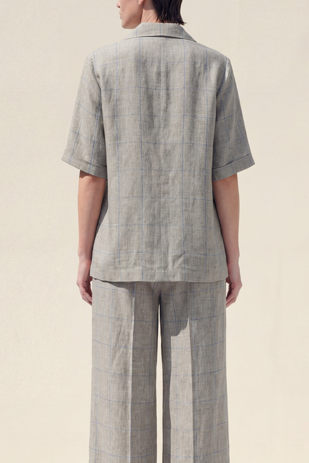 2-Piece Notched Lapel Grey Short Sleeve Women Suits