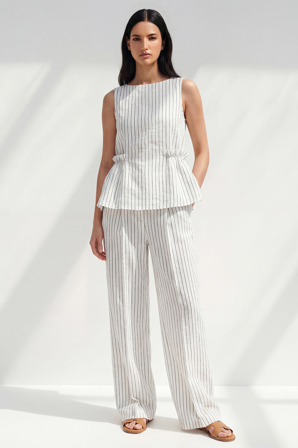 2 Piece White Boat Neck Ruffled Striped Slim Fit Business Suits