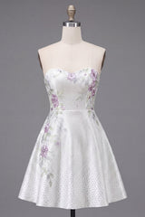 A-Line Sweetheart White Floral Homecoming Dress with Beading