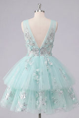 A-Line Mint V-Neck Tulle Floral Appliqued Homecoming Dress