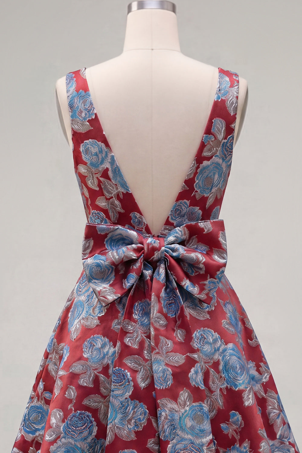 A-Line Red V-Neck Jacquard Floral Homecoming Dress with Bow