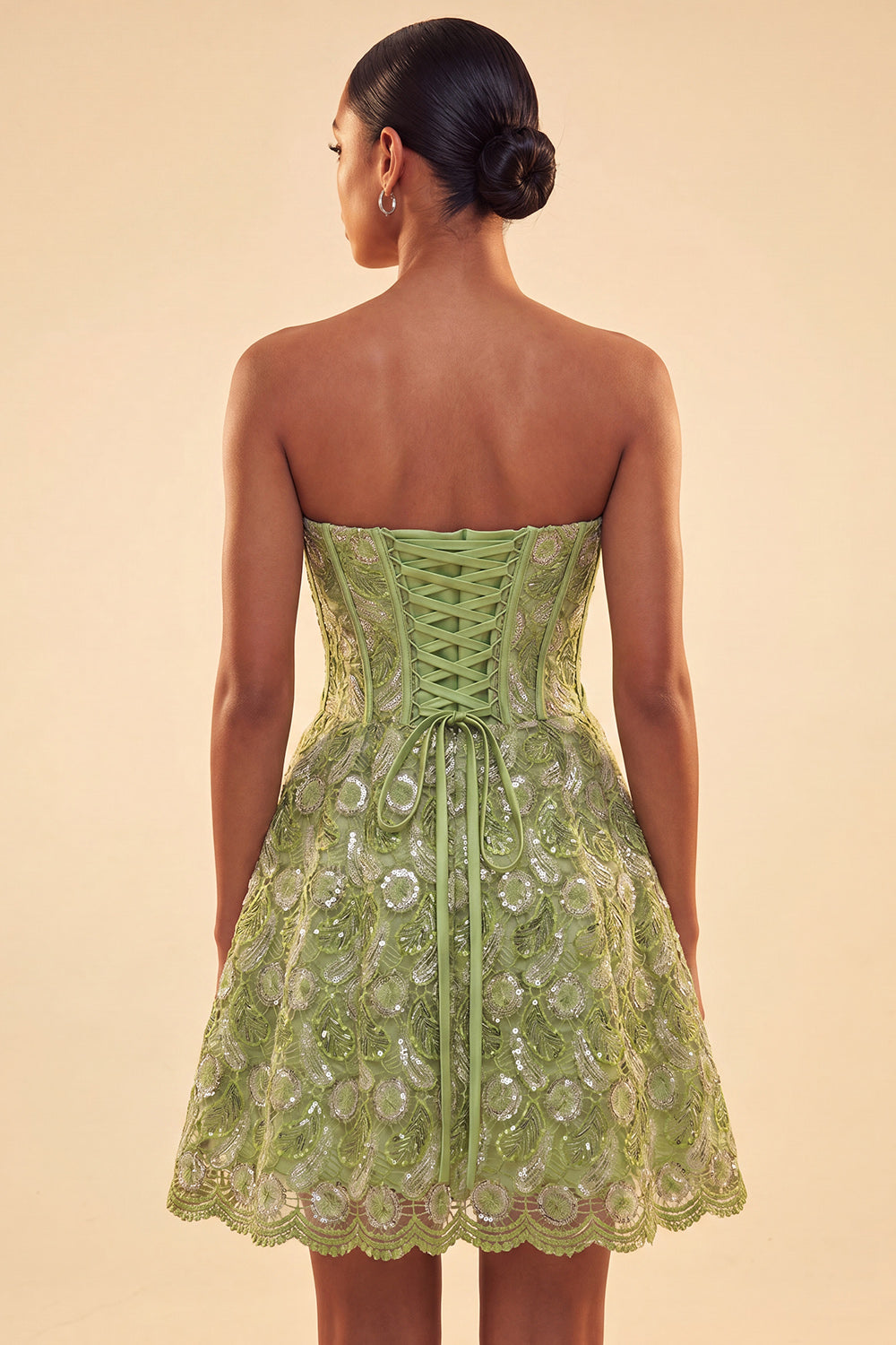 A-Line Green Sweetheart Corset Sequins Homecoming Dress with Lace Up Back