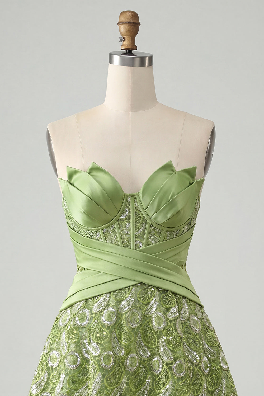 A-Line Green Sweetheart Corset Sequins Homecoming Dress with Lace Up Back