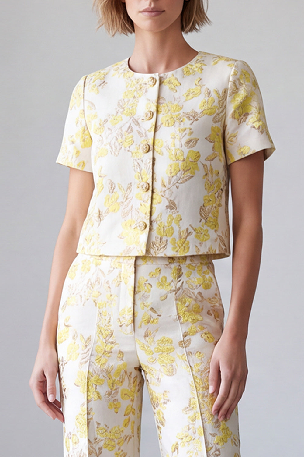 2 Piece Light Yellow Round Neck Single Breasted Floral Prom Suits
