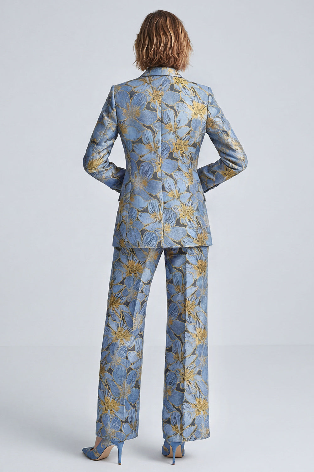 2 Piece Dusty Blue Single Breasted Peak Lapel Floral Prom Suits