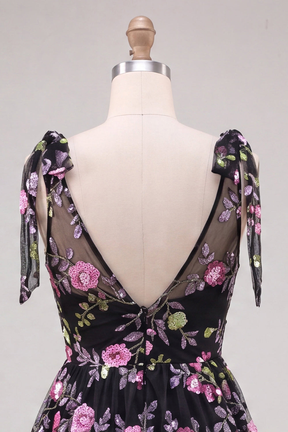 A-Line Black V-Neck Floral Sequins Homecoming Dress