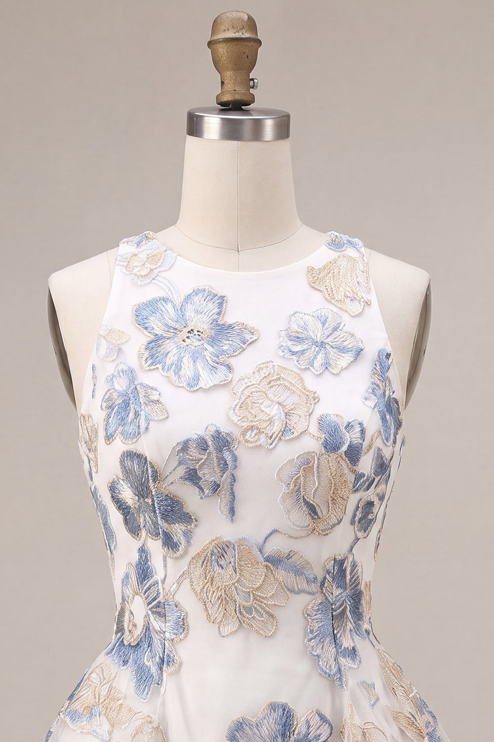 A-Line Ruffled White Plum Flower Jacquard Short Homecoming Dress